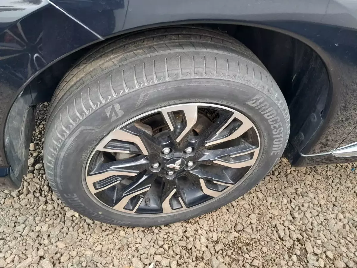 tyre0