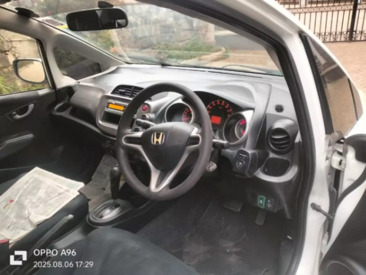 interiorFront