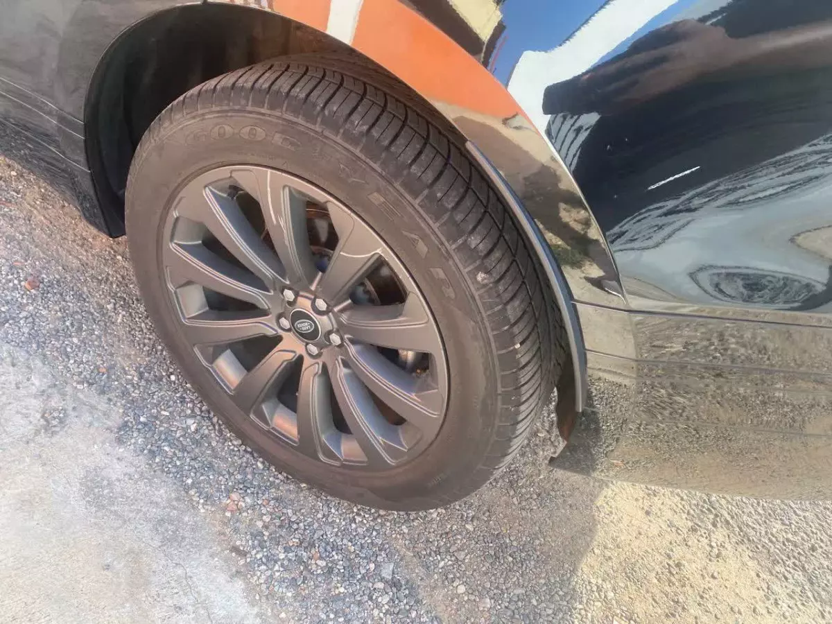 tyre1