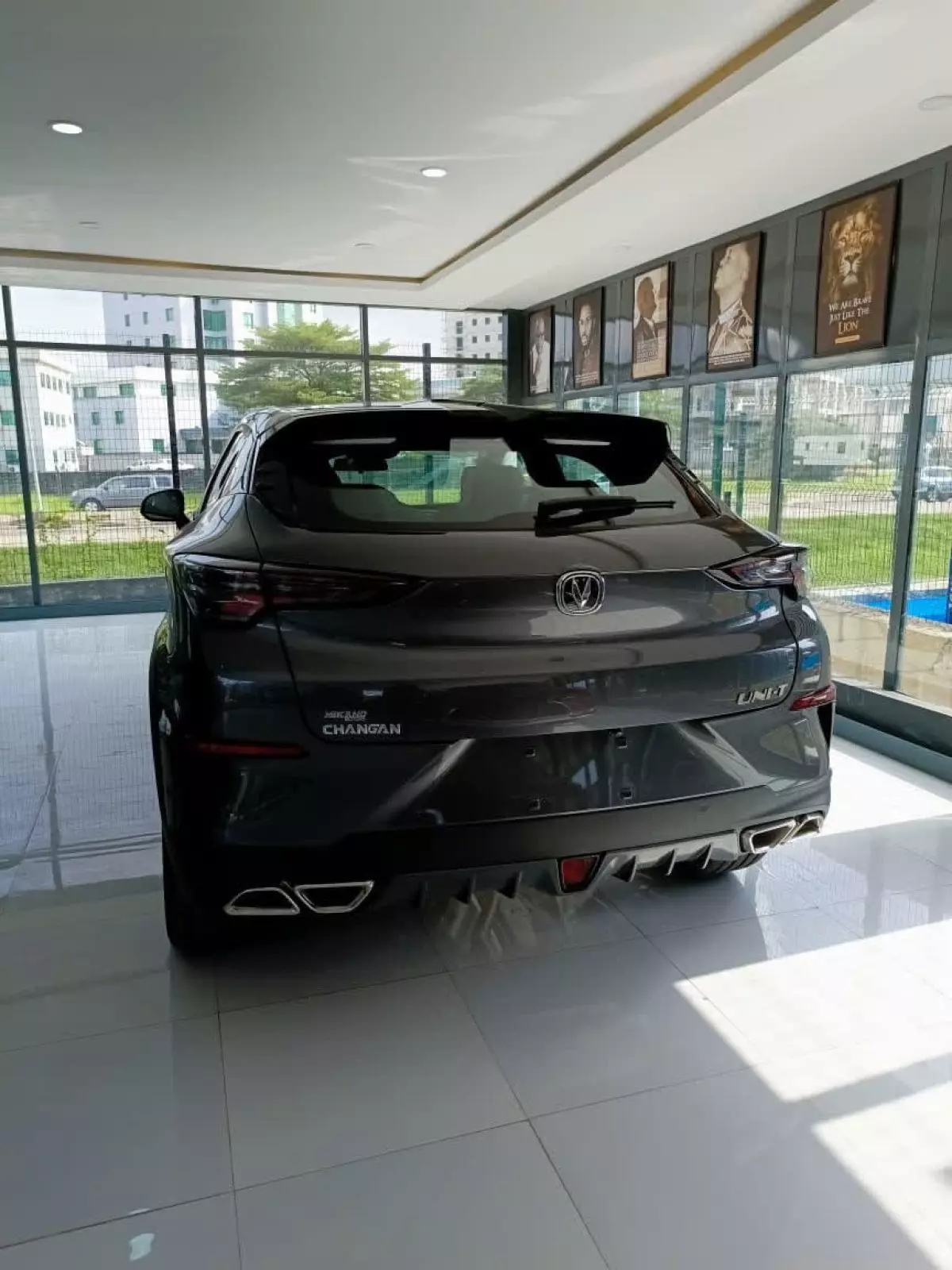 car Right Back