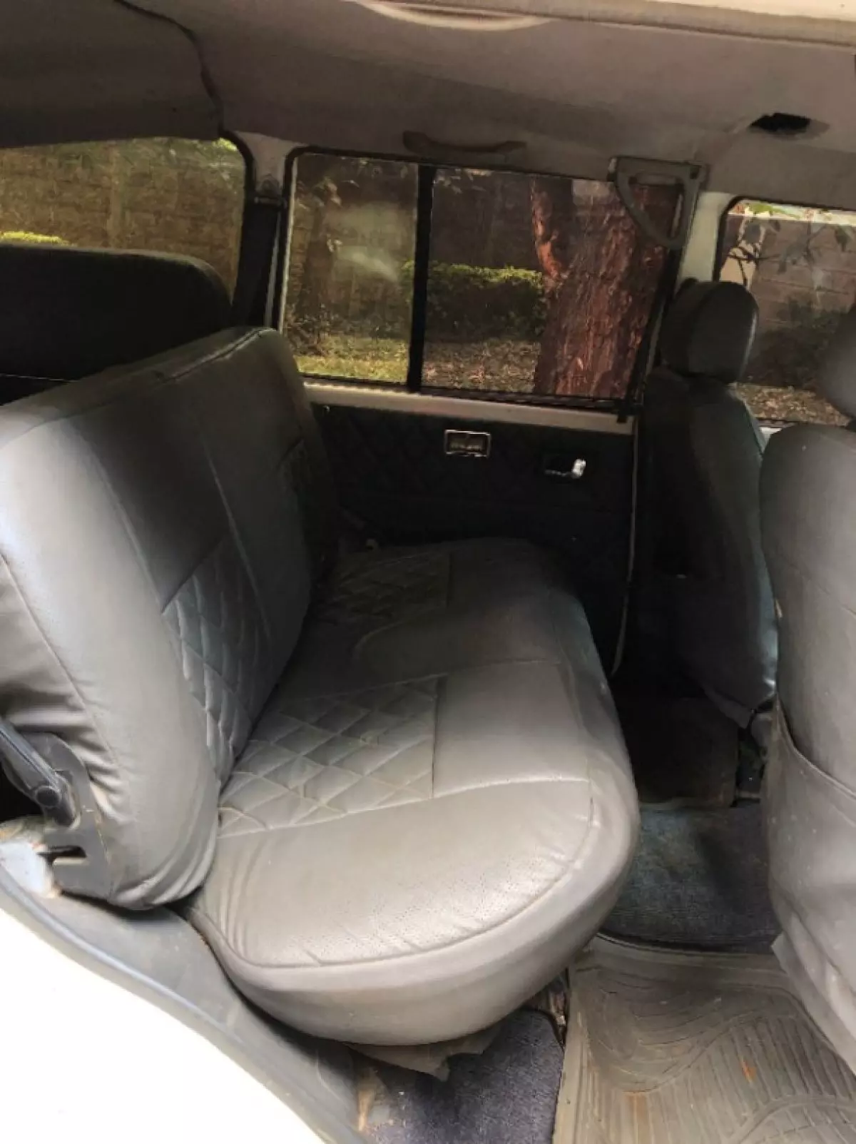 interiorBack