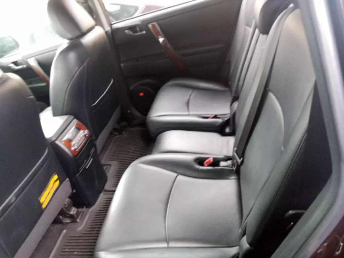 interiorBack