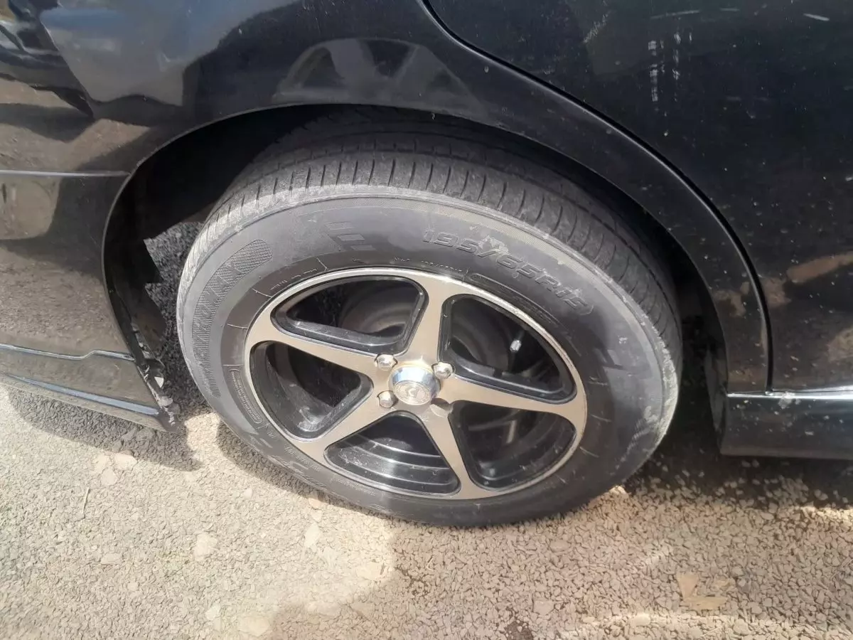 tyre3