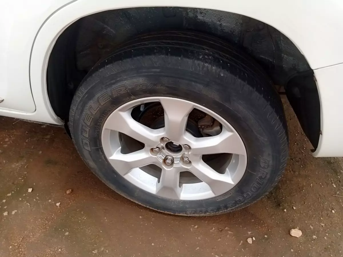 tyre0