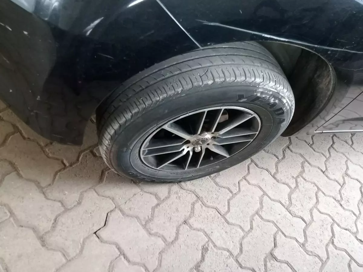 tyre3