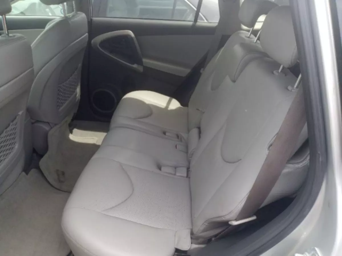 interiorBack