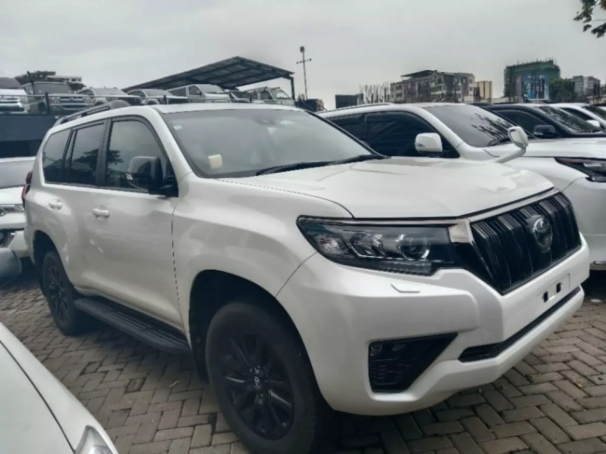 Toyota Landcruiser Prado - 2020