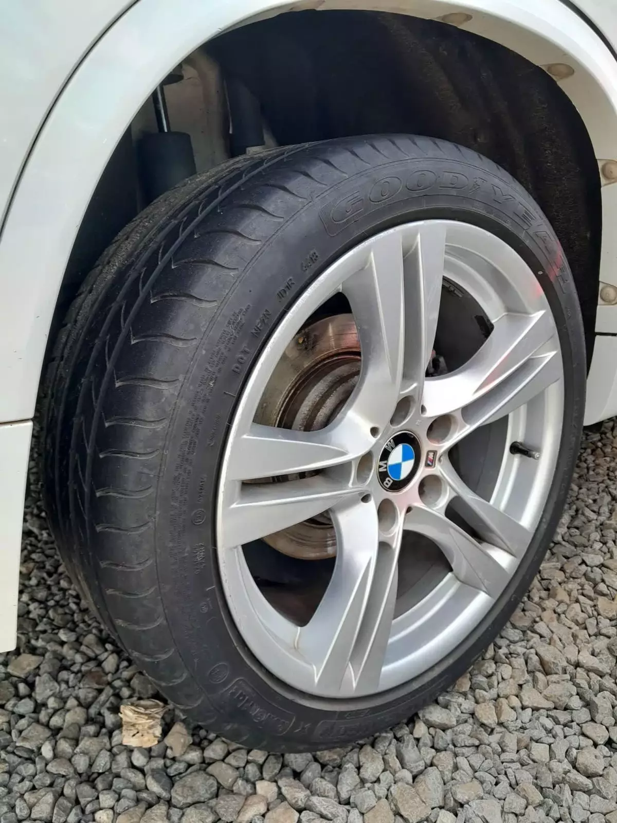 tyre2