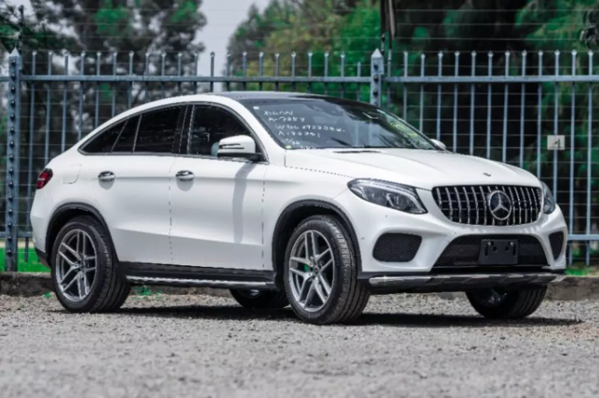 Mercedes-Benz GLE 350 - 2020