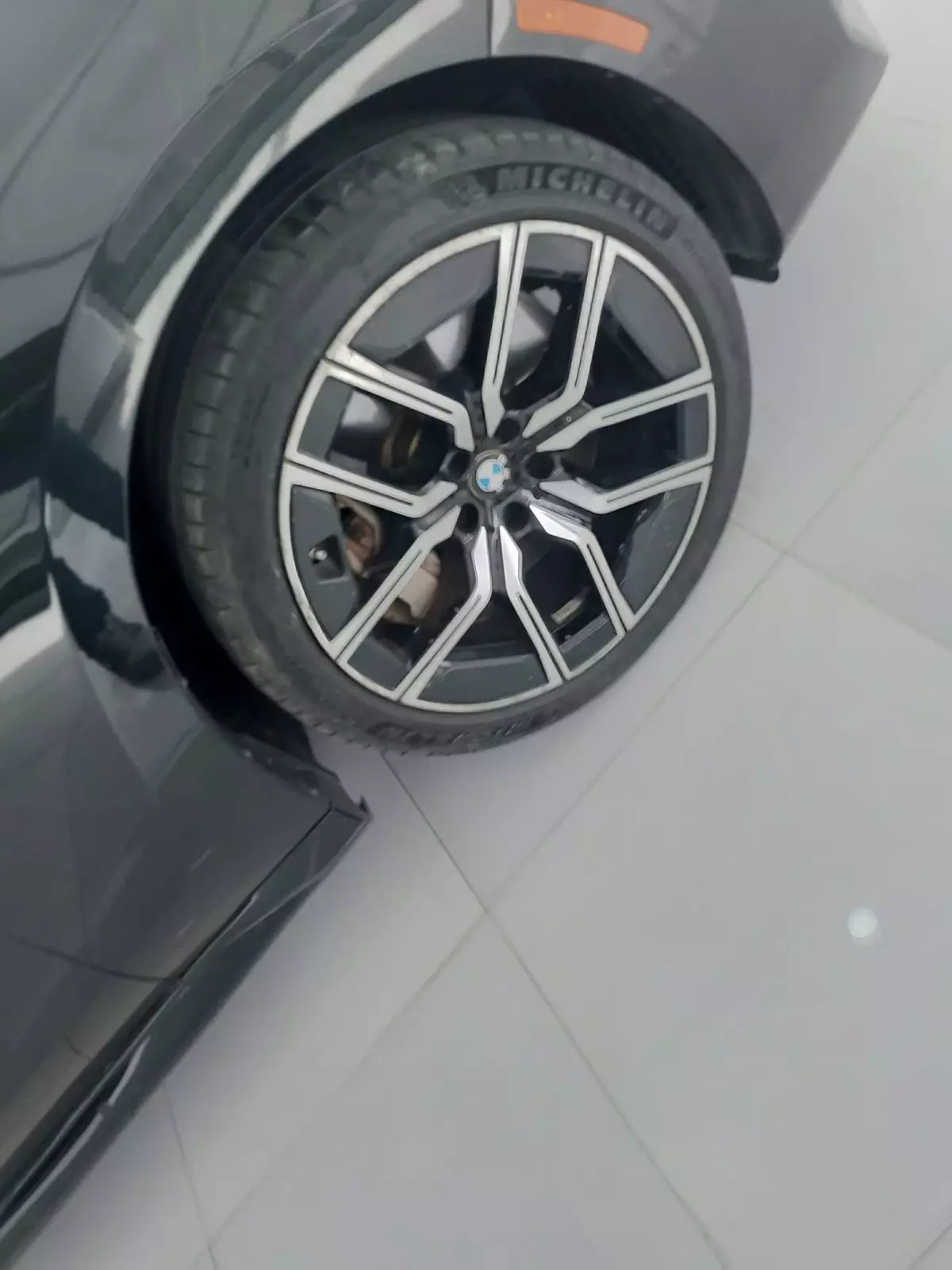 tyre0