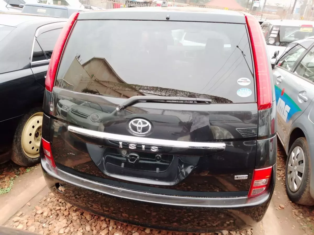 car Back