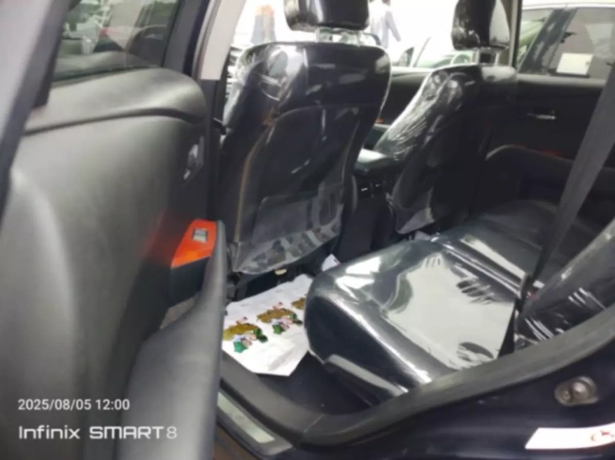 interiorBack