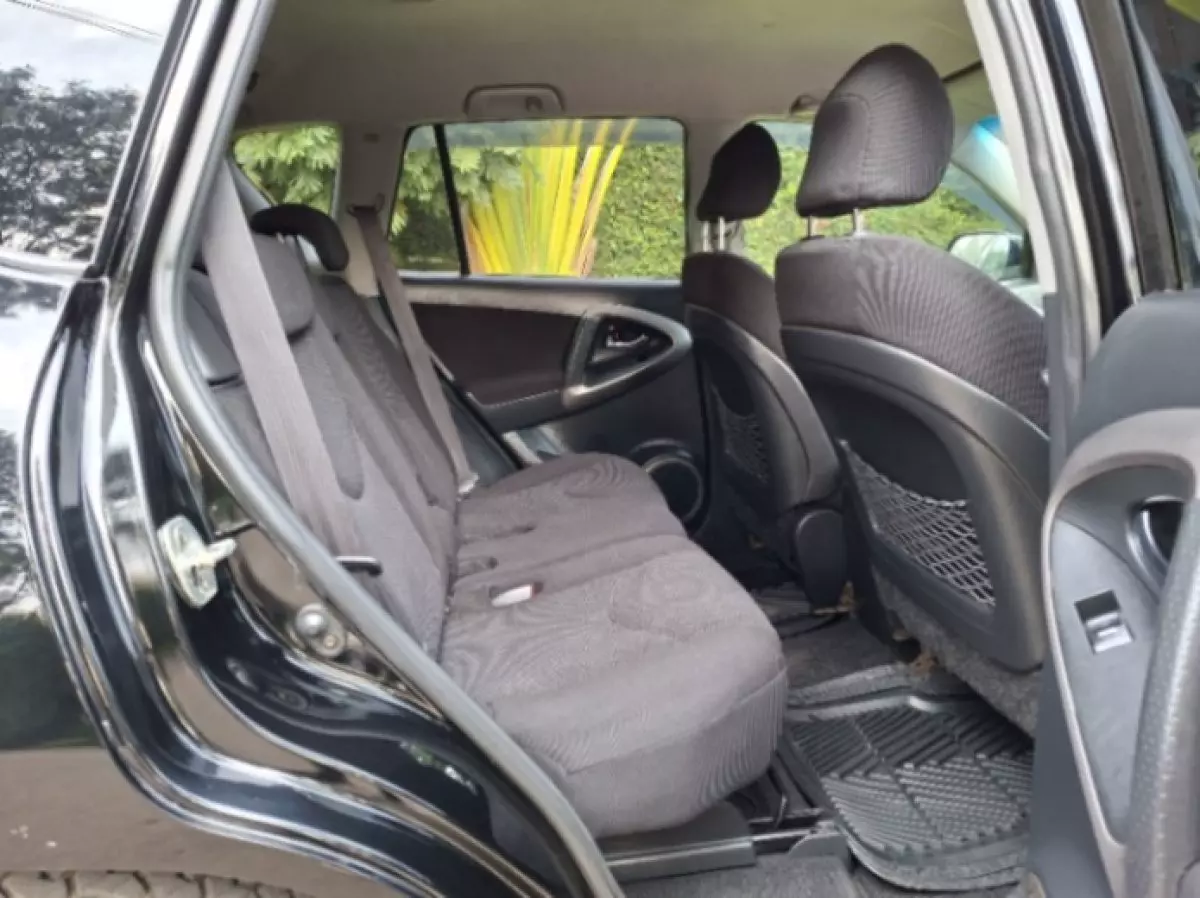 interiorBack
