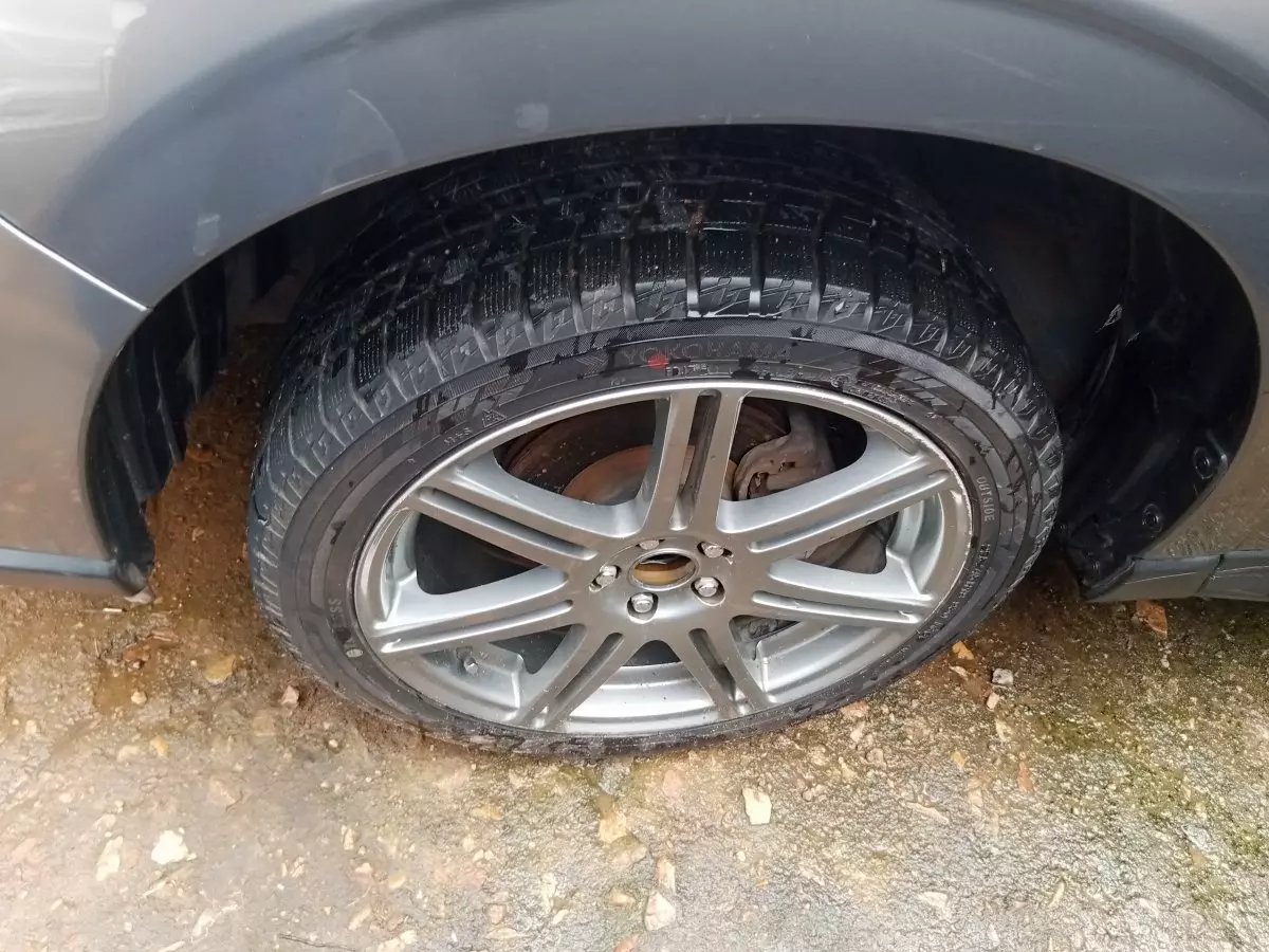 tyre2