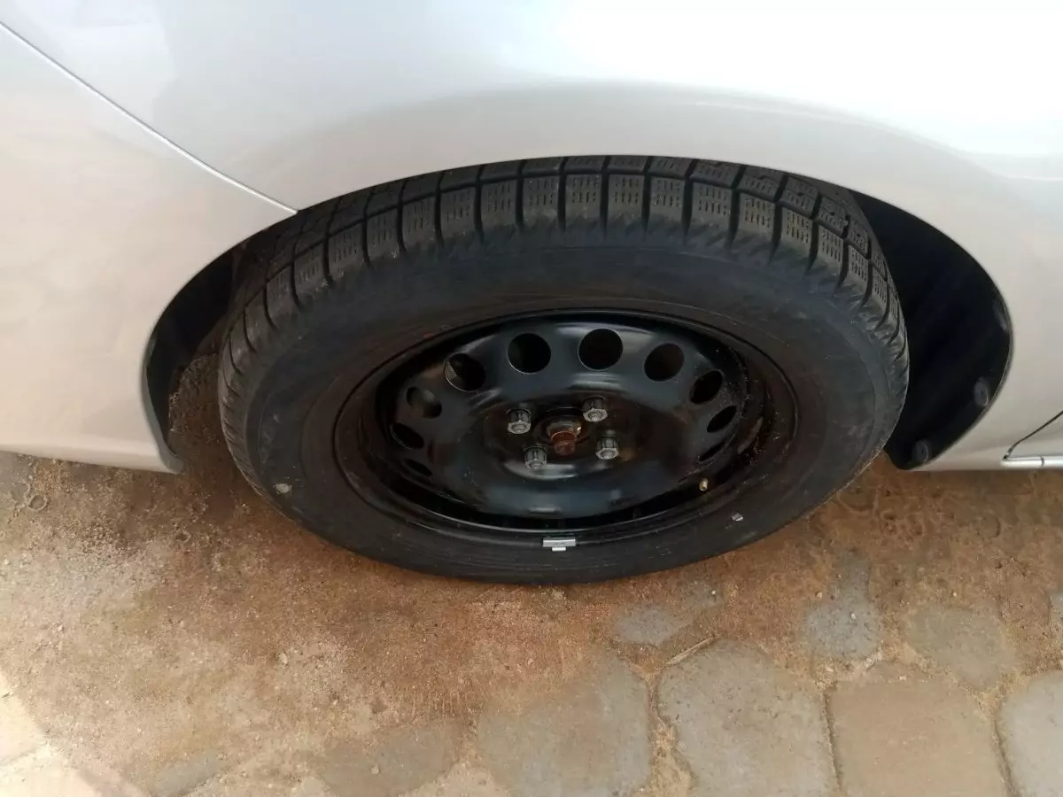 tyre1