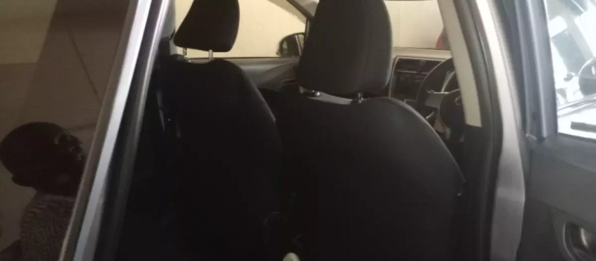 interiorBack