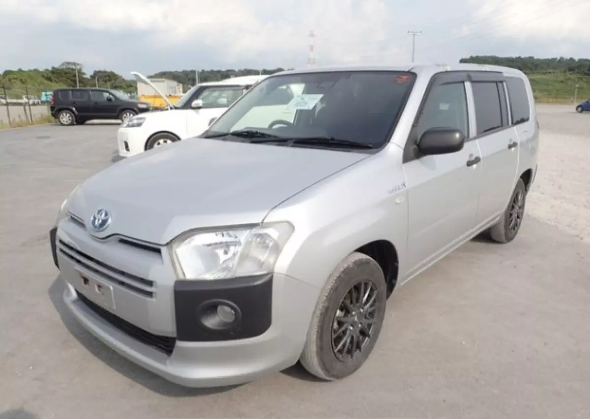 Toyota Probox  - 2018