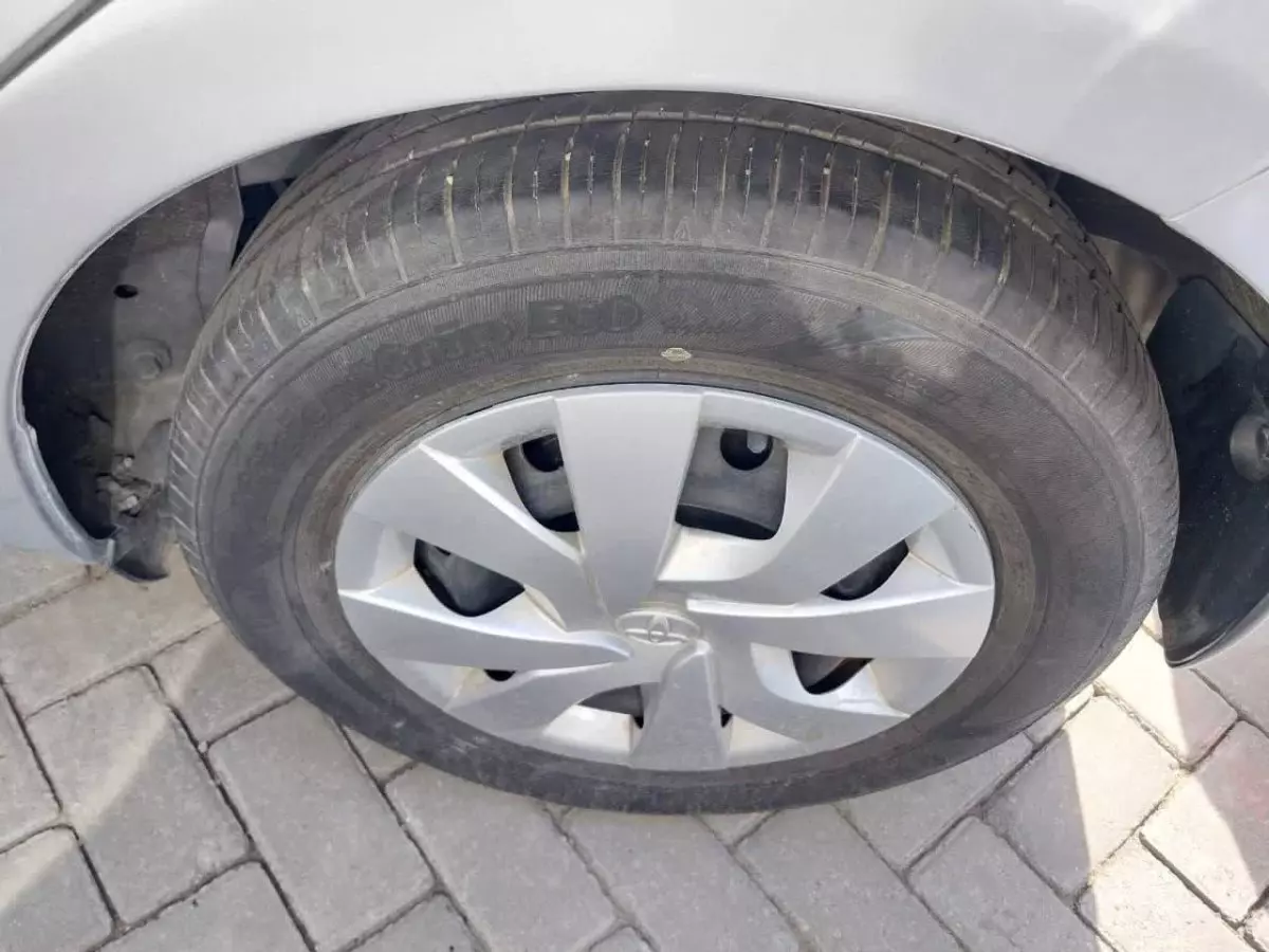 tyre1