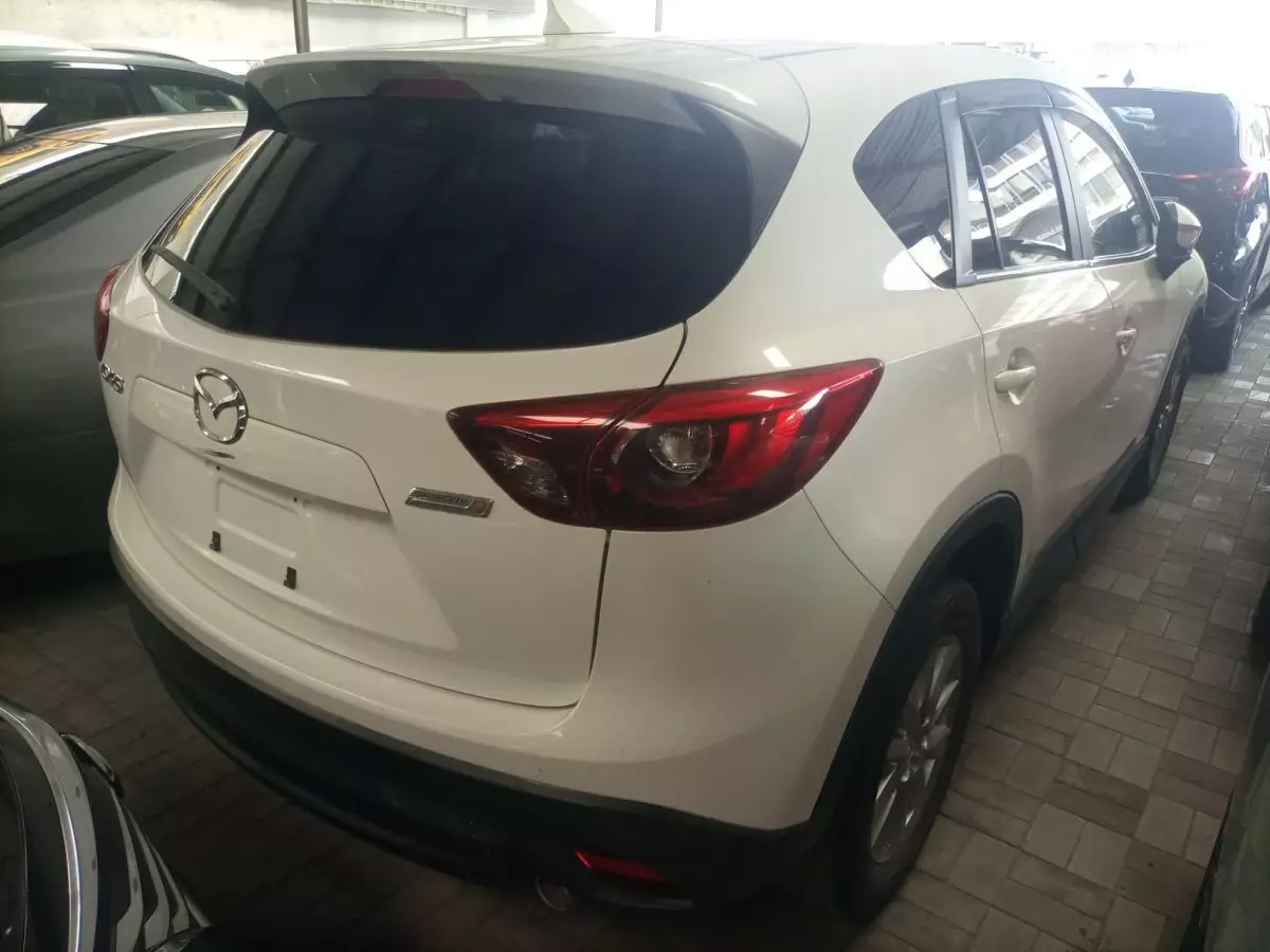 car Right Back