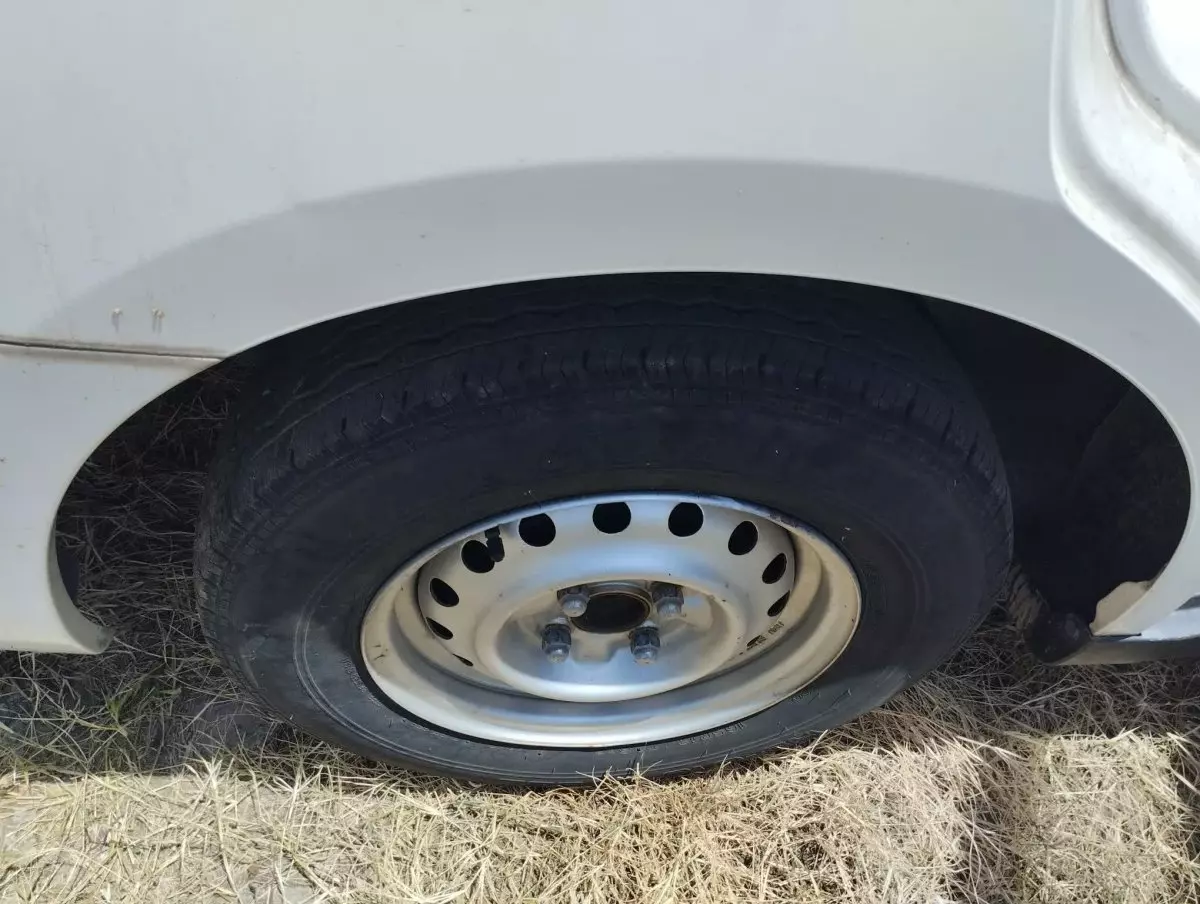 tyre1