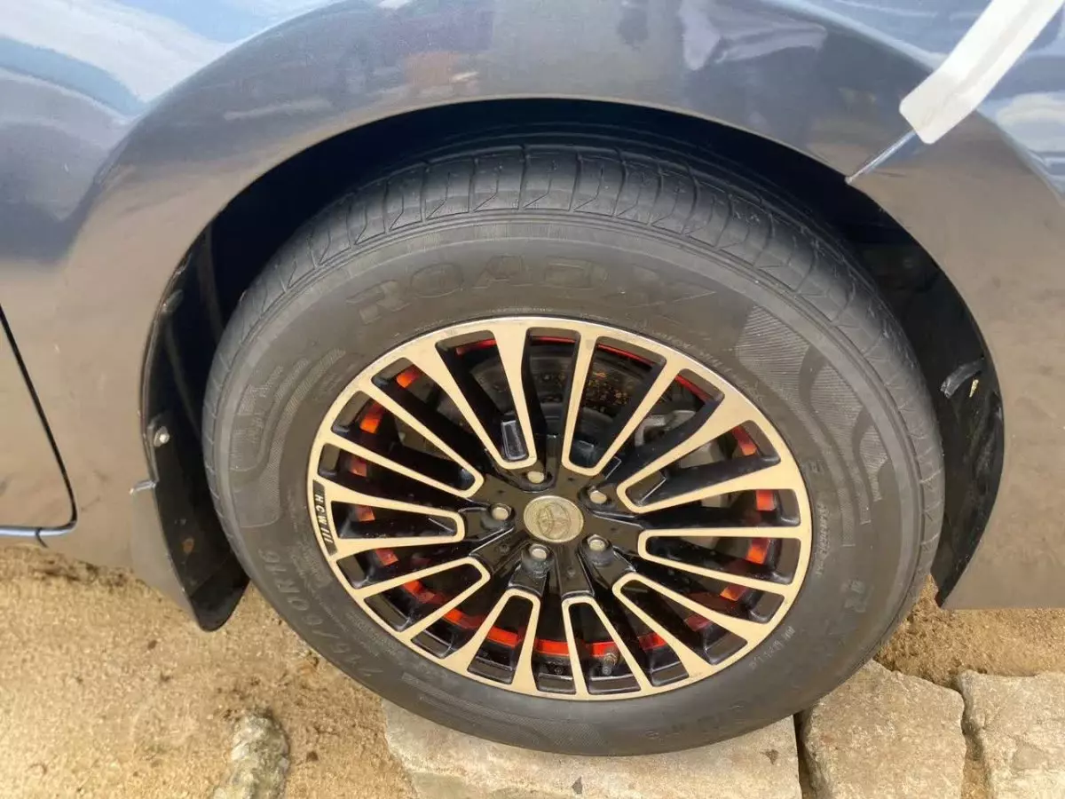 tyre3