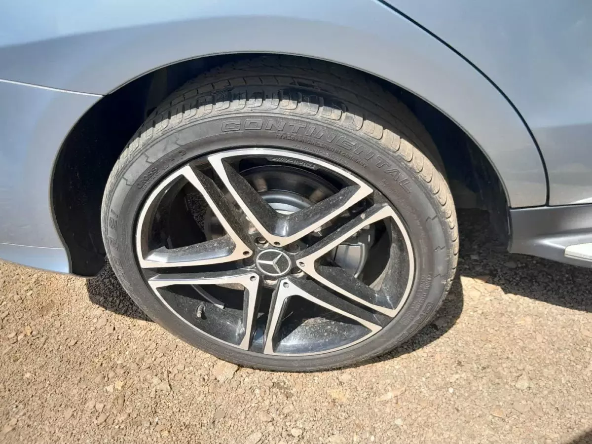tyre2