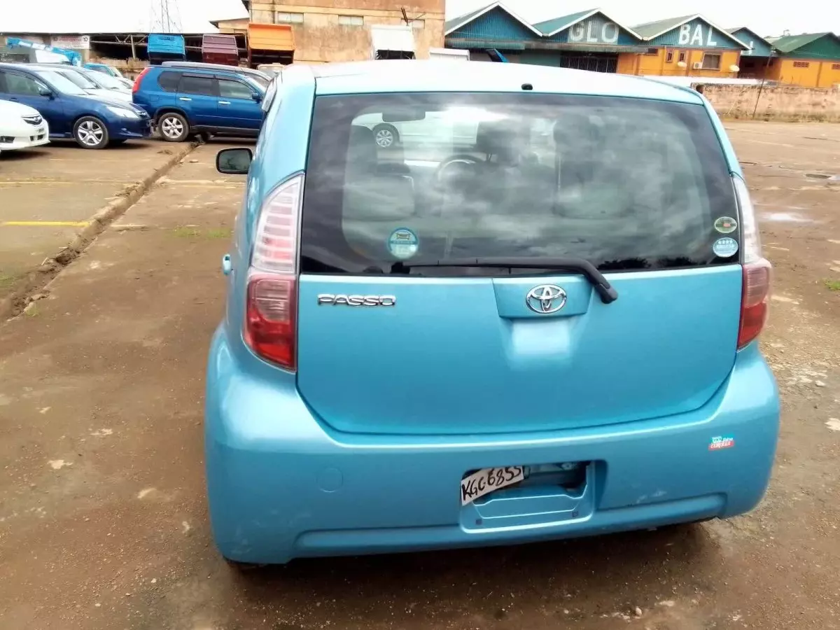 car Back
