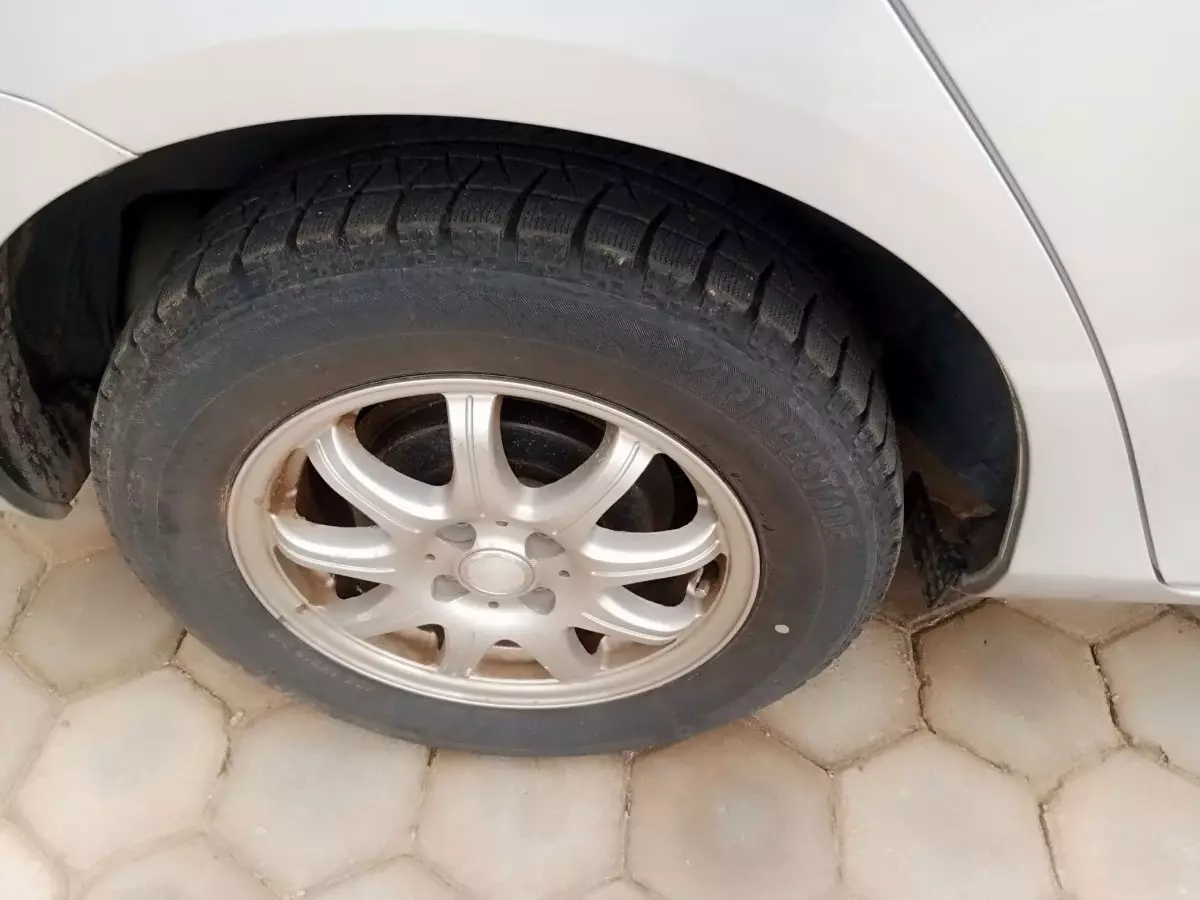 tyre1
