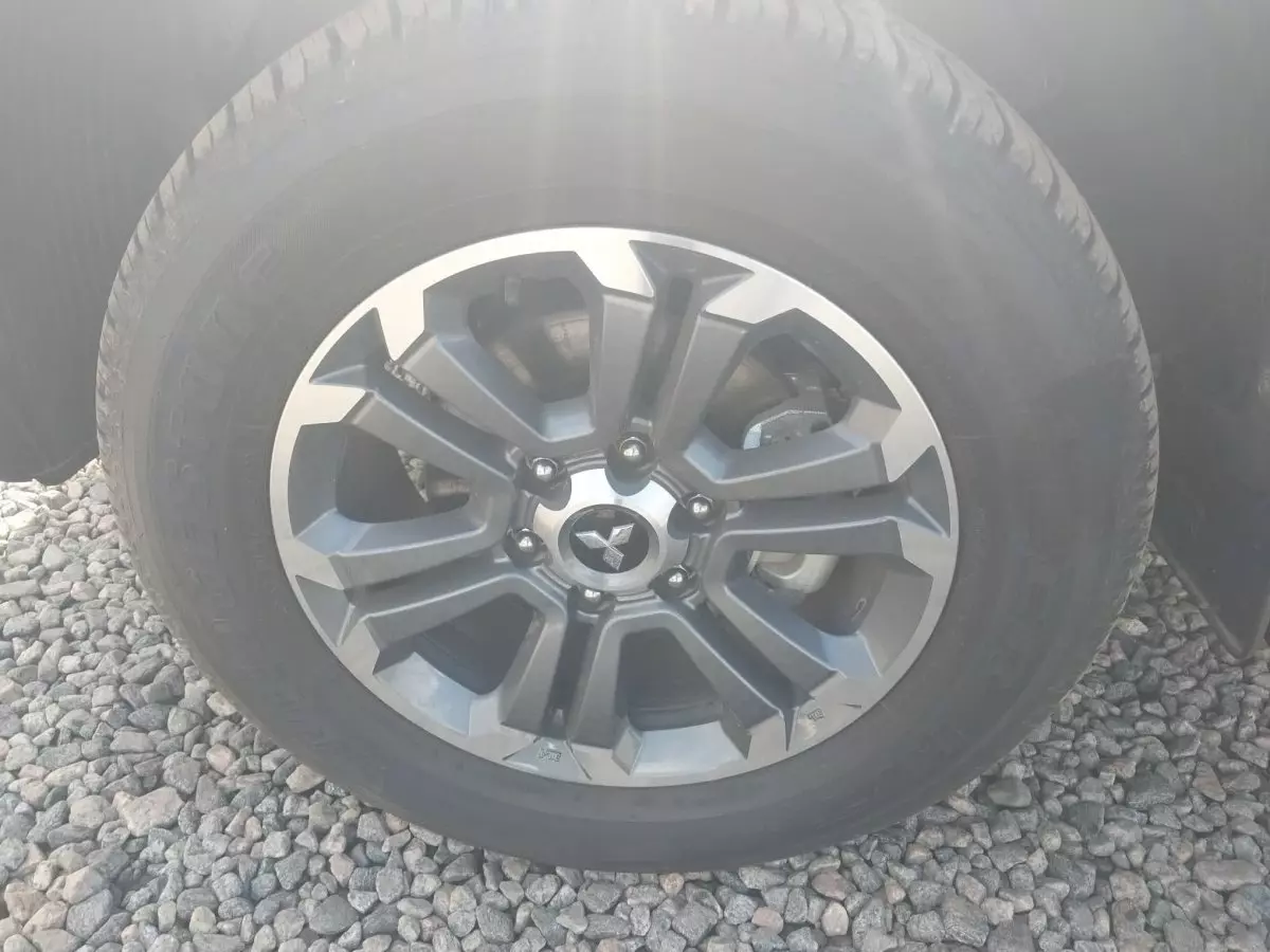 tyre1