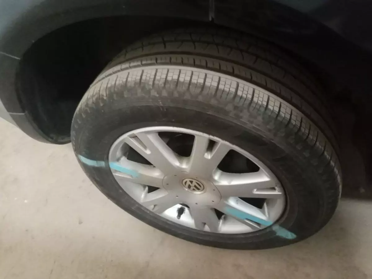 tyre1