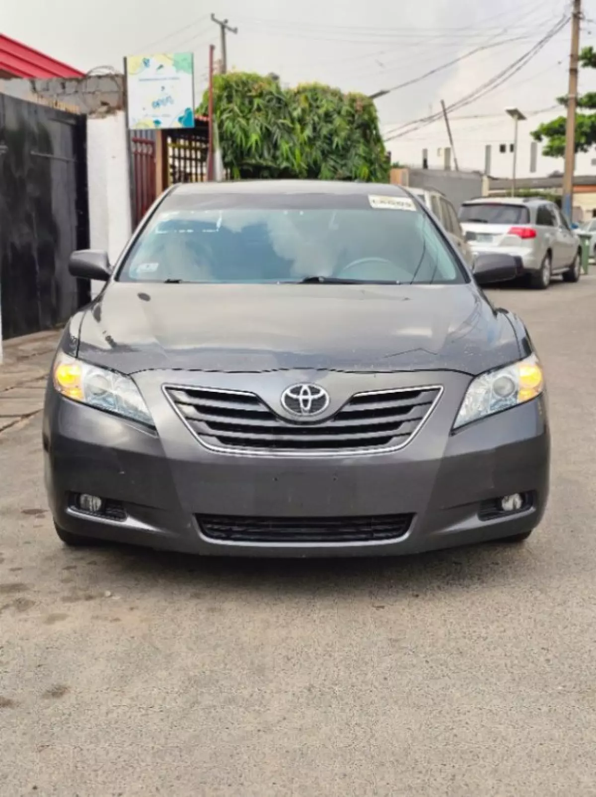 Toyota Camry - 2009