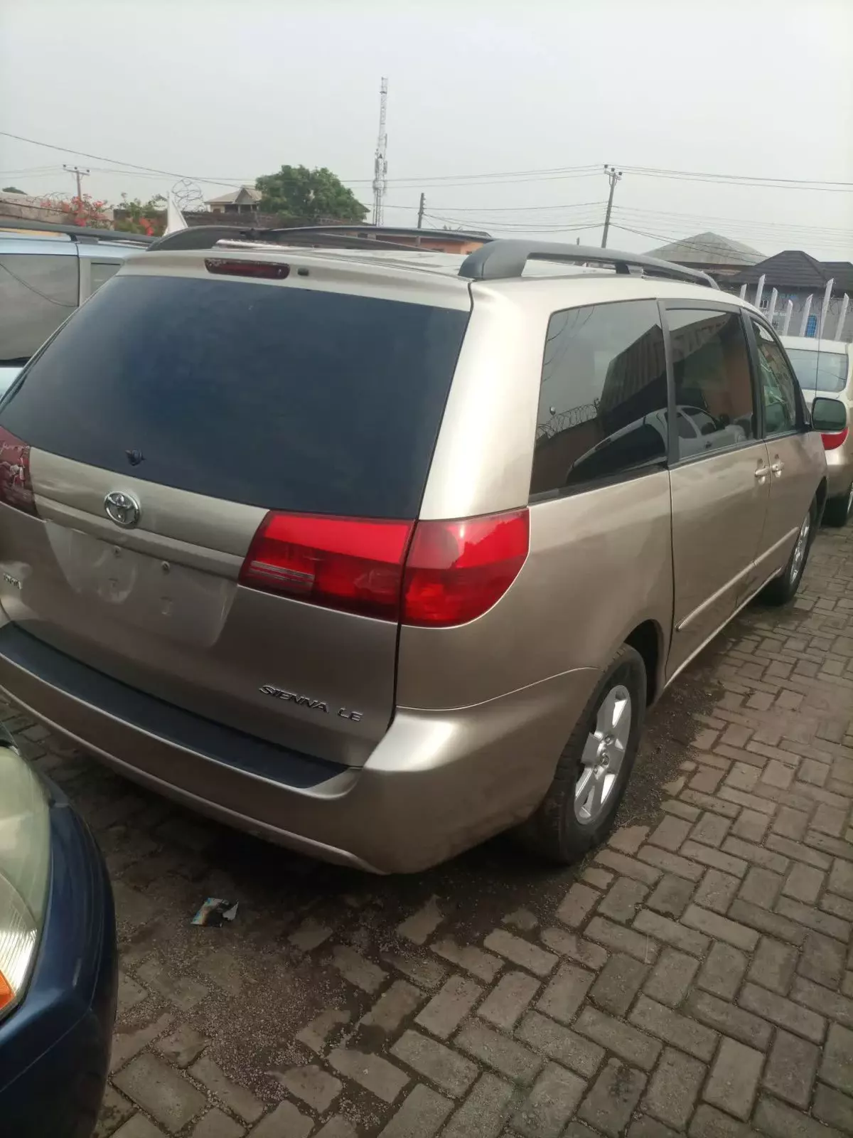 car Back