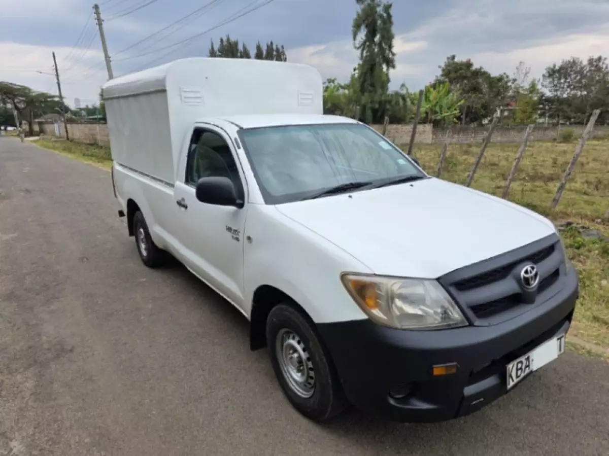 Toyota Hilux - 2008