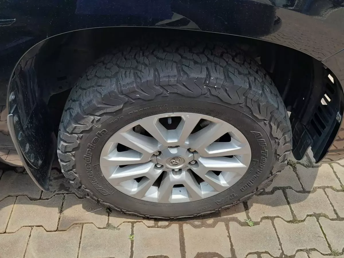 tyre1