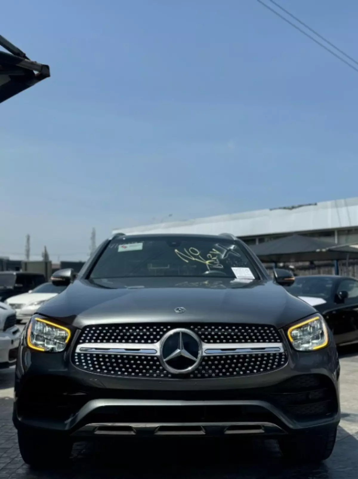 Mercedes-Benz GLC 300 - 2021
