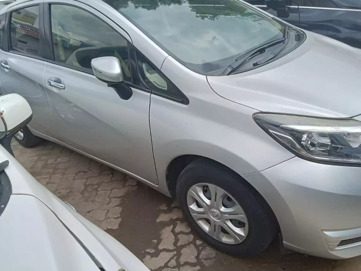 car Left