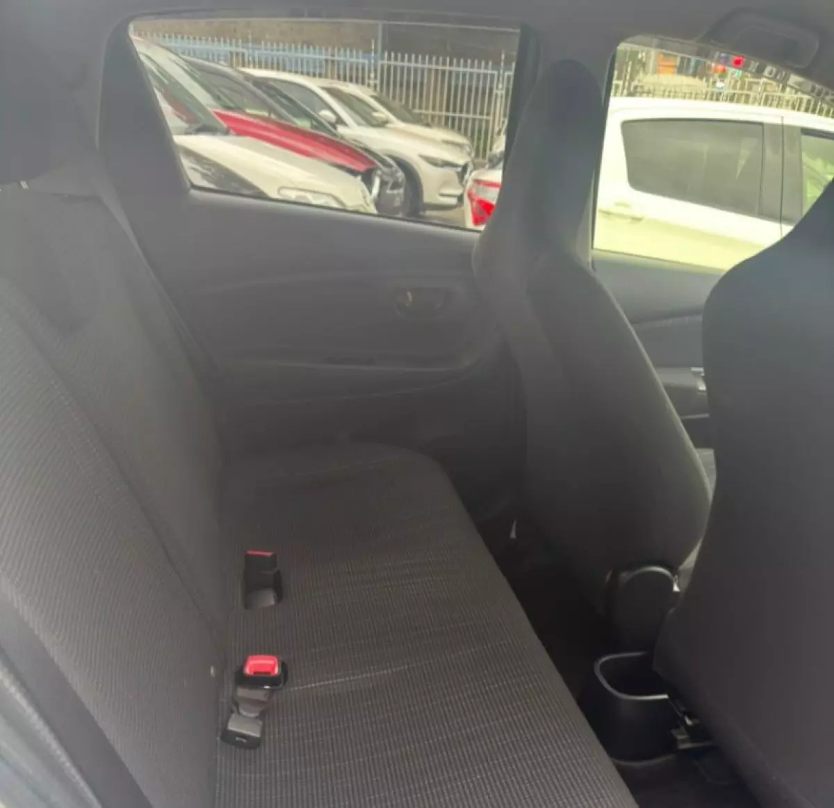 interiorBack