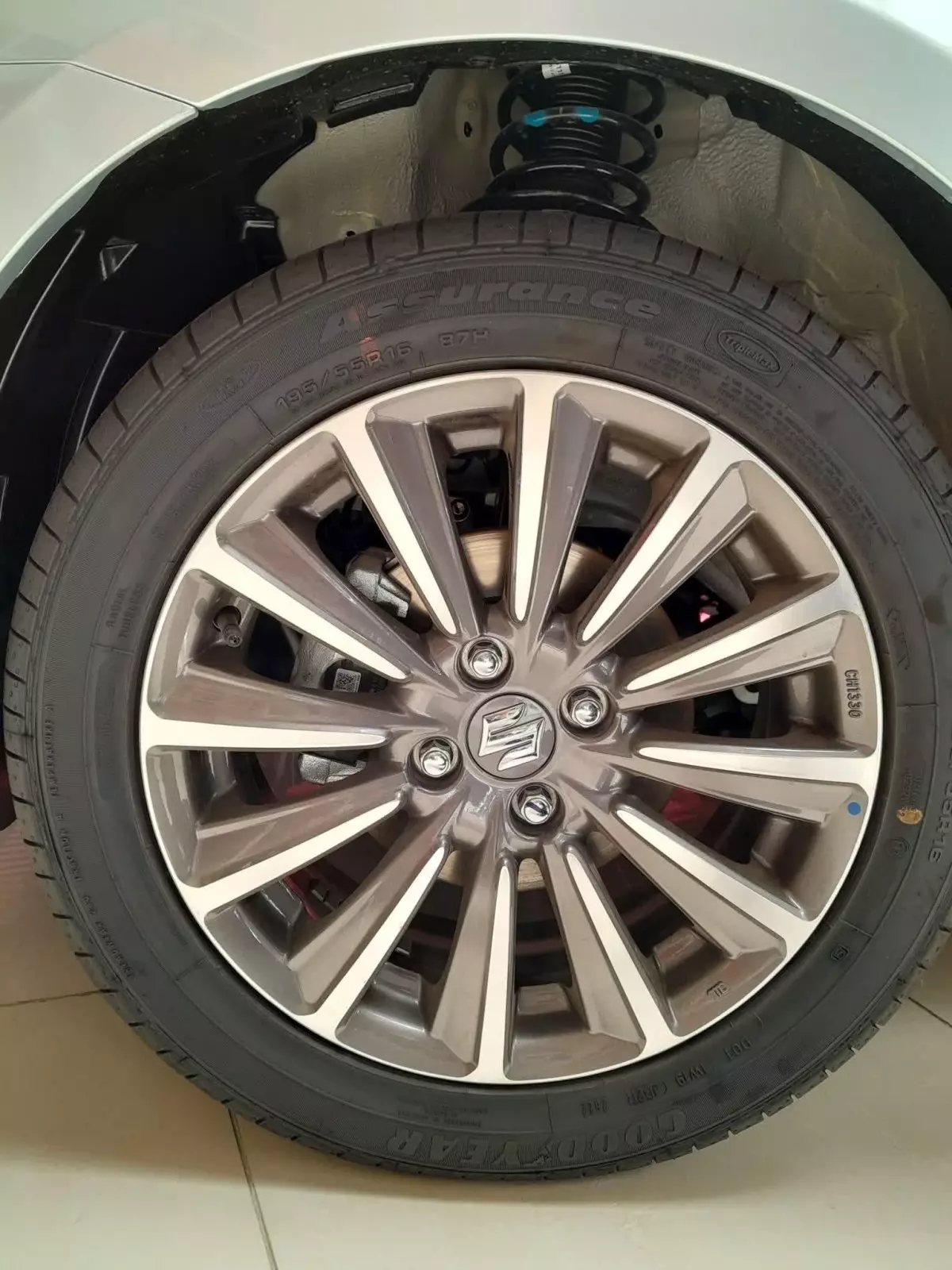 tyre0