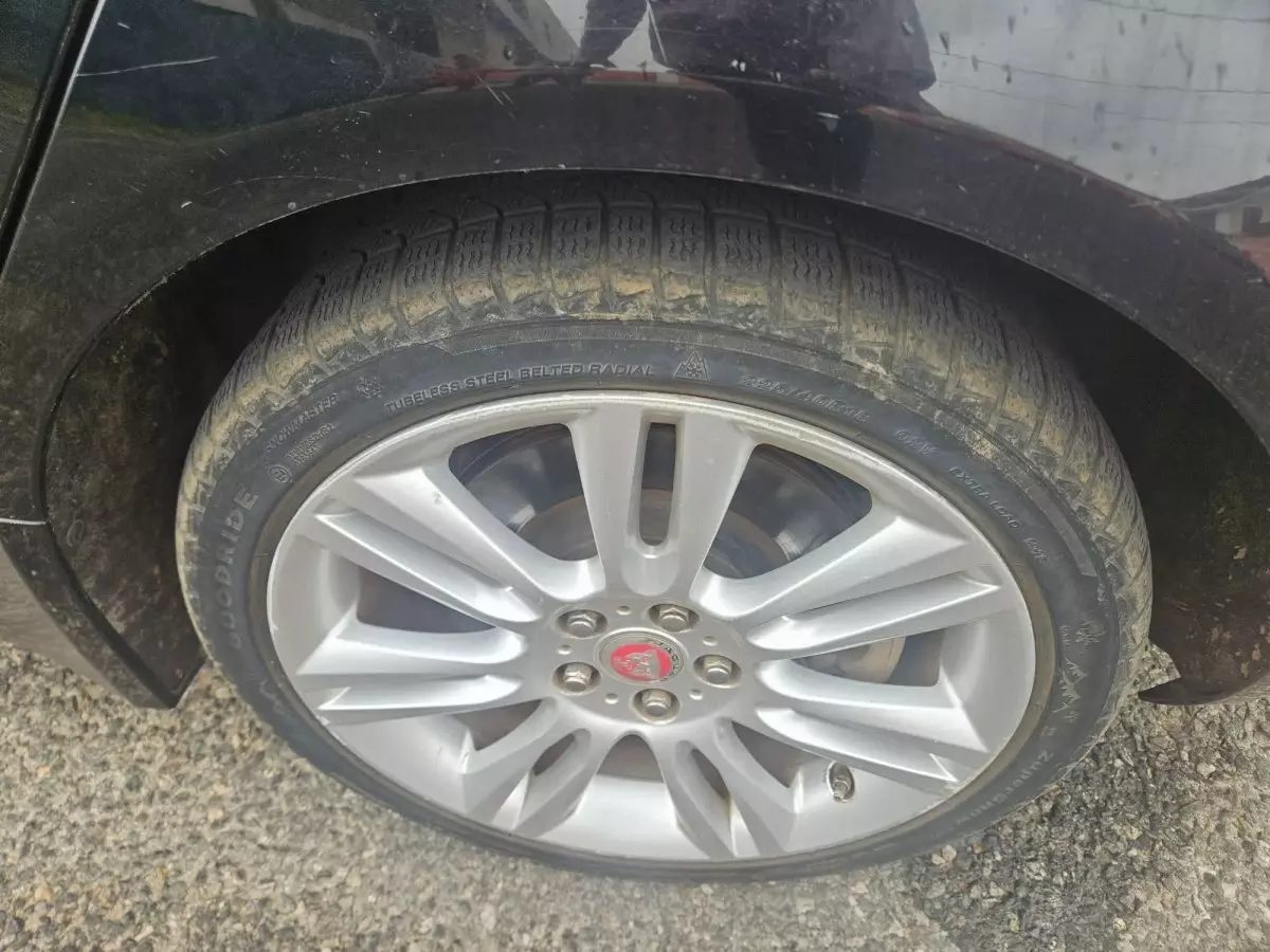 tyre0