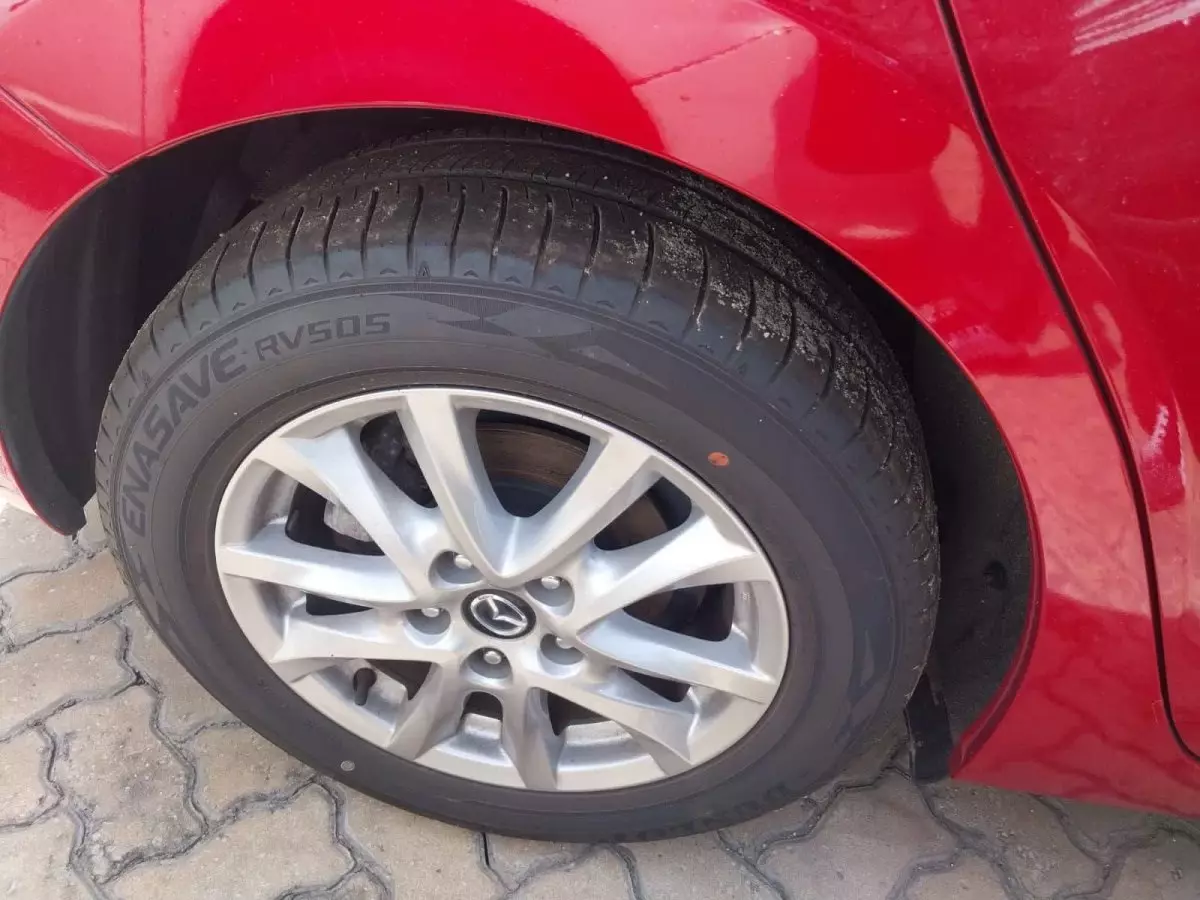 tyre0