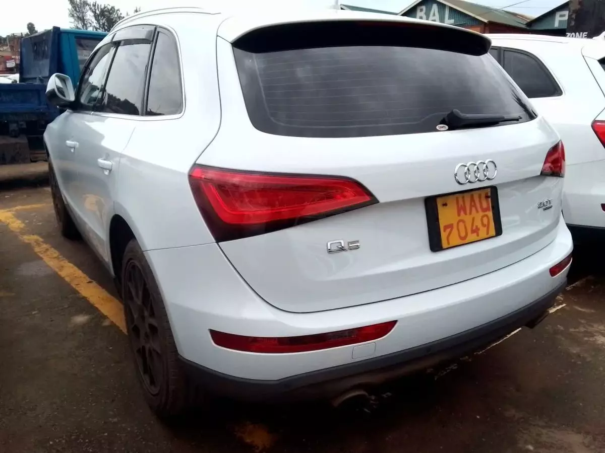 car Left