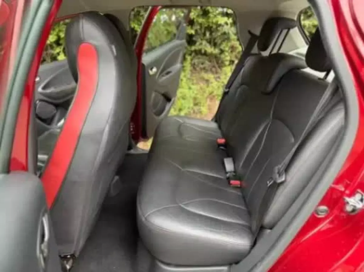 interiorBack