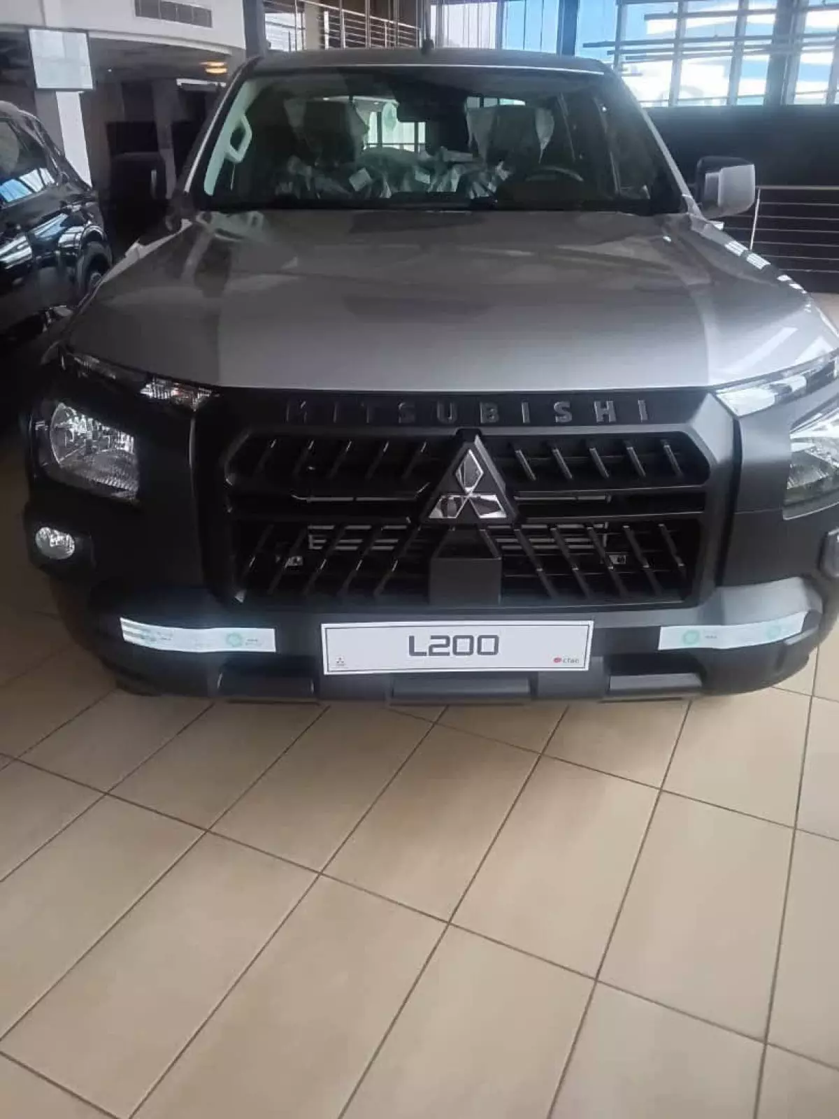 Mitsubishi L200 - 2025