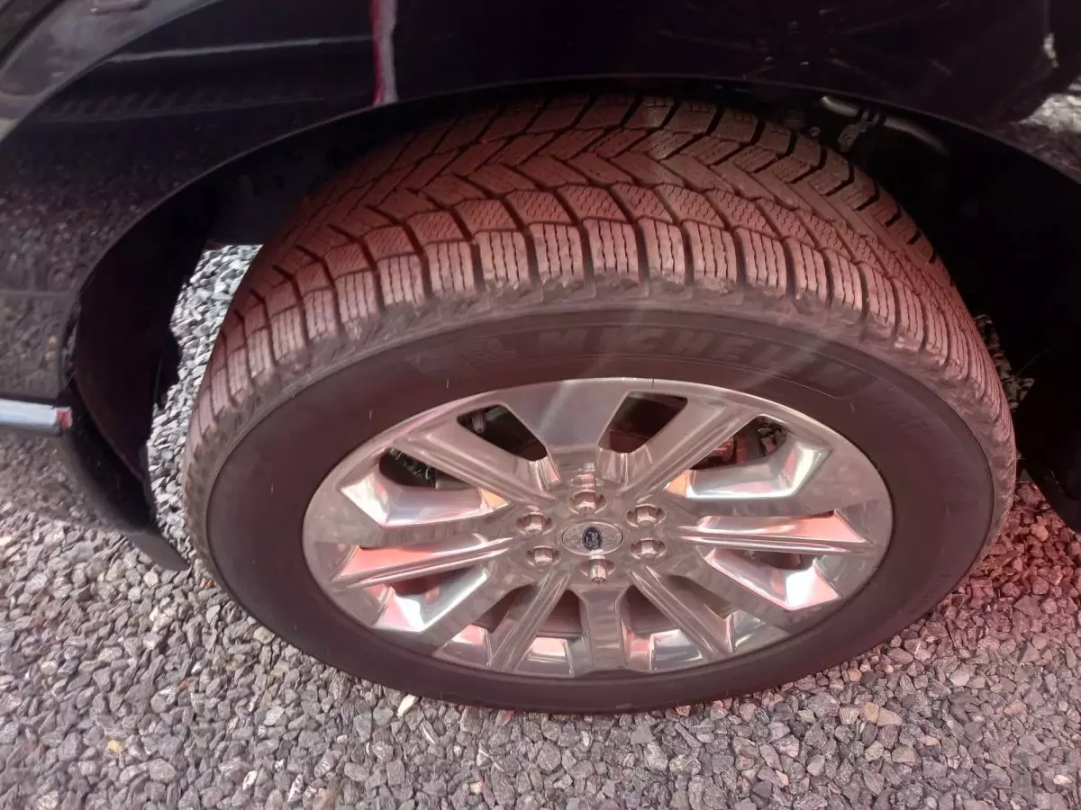 tyre0