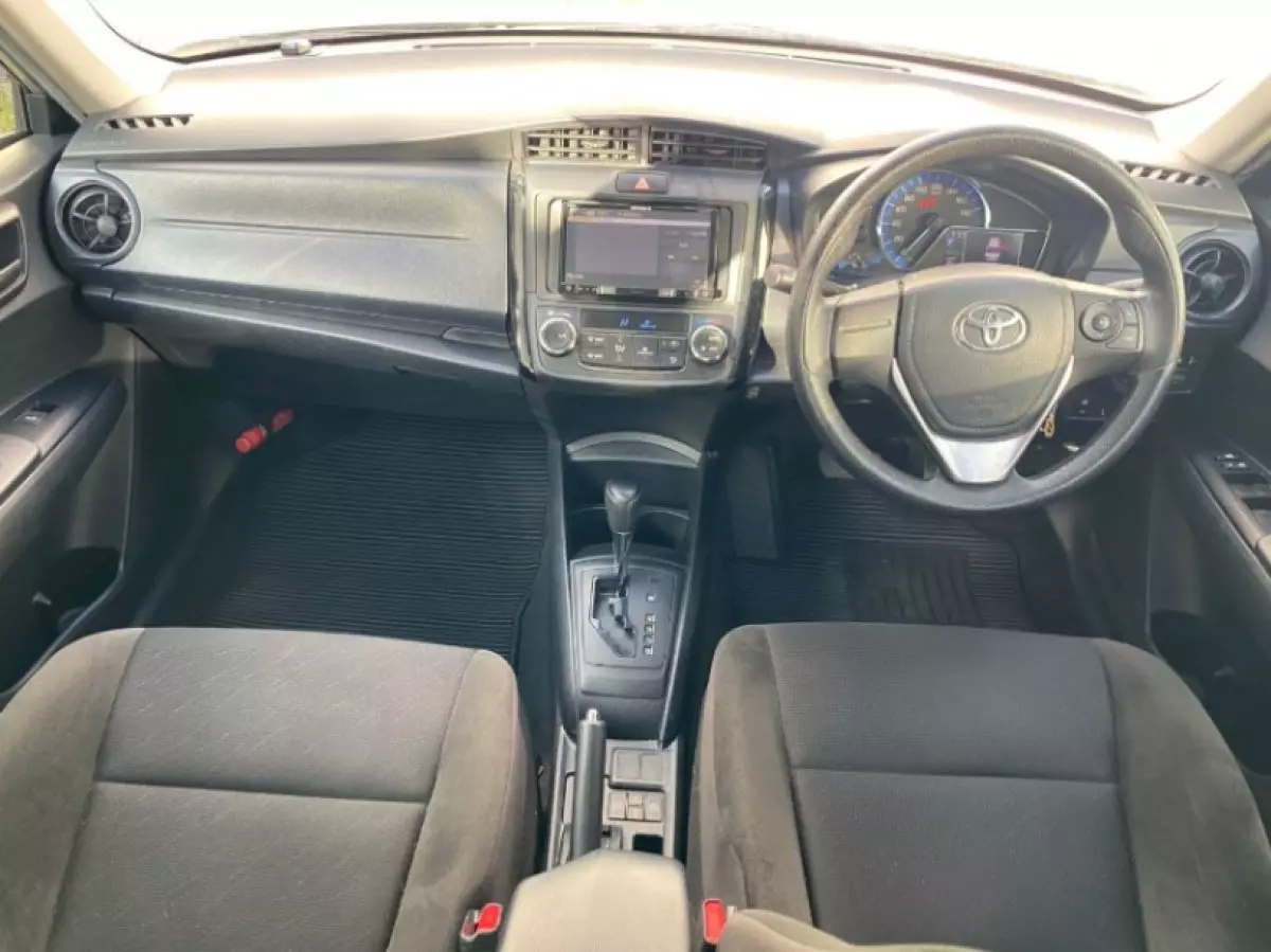 interiorFront