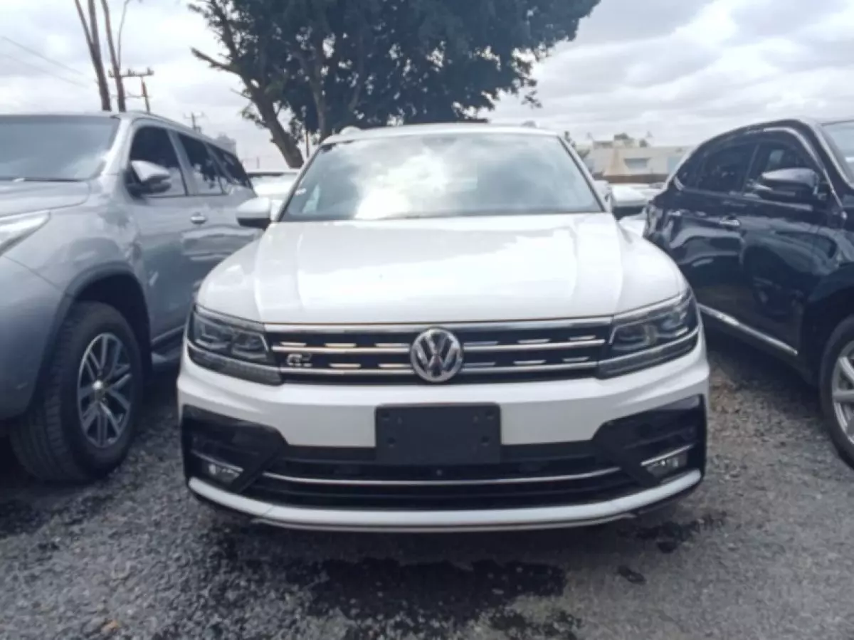 Volkswagen Tiguan - 2018