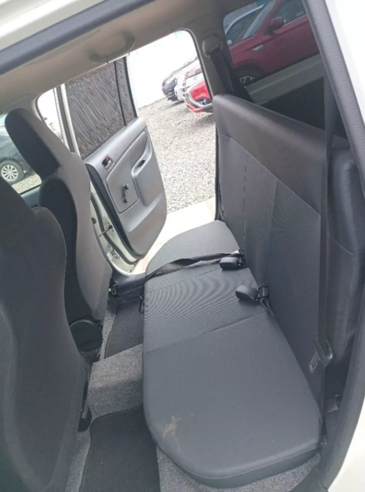 interiorBack