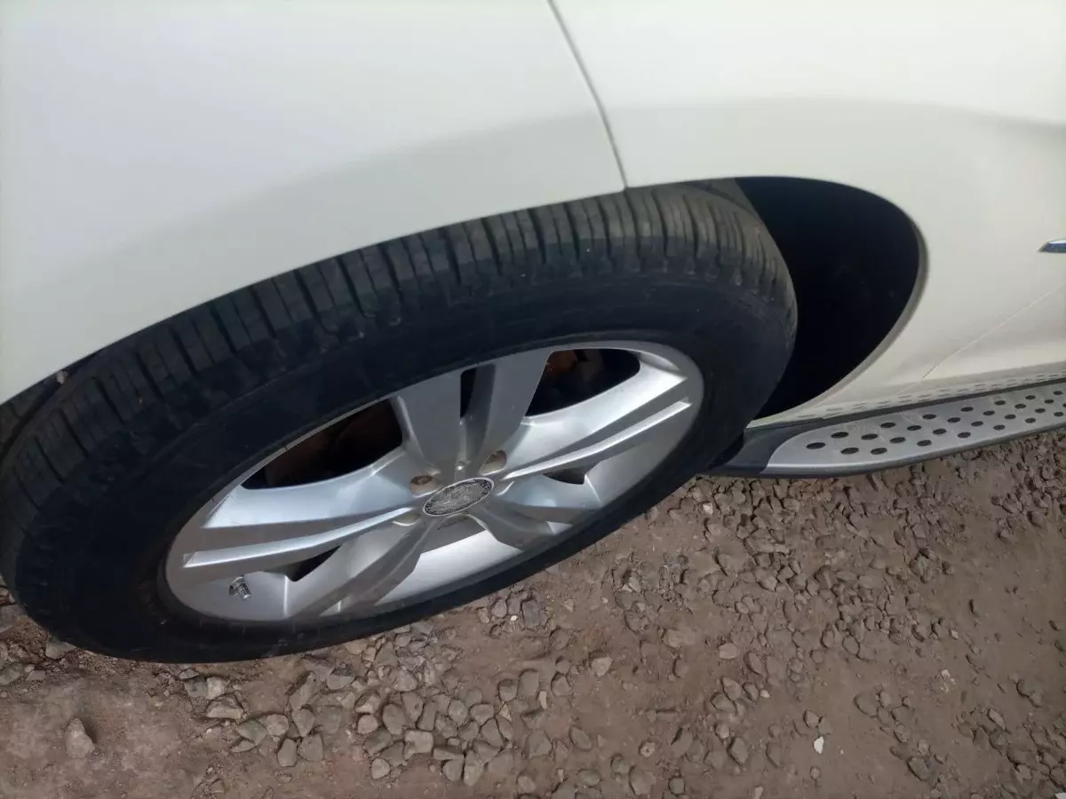 tyre3