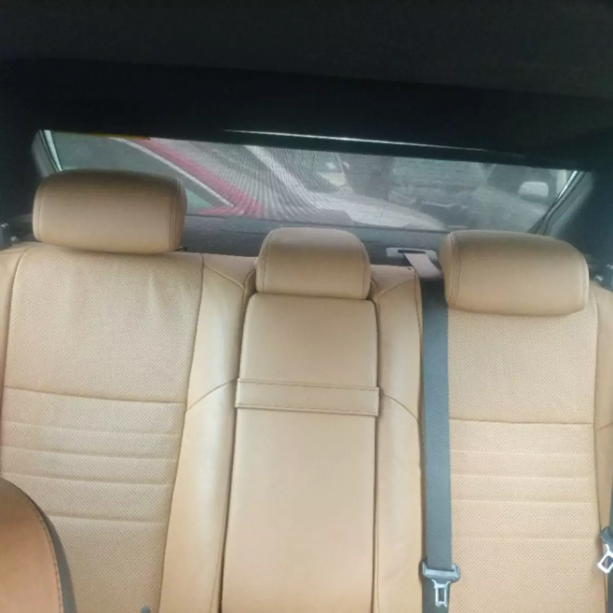 interiorBack