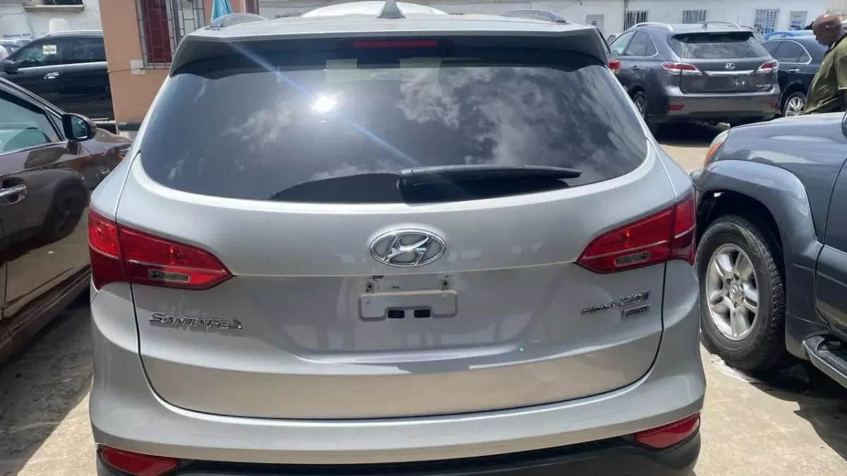 car Right Back
